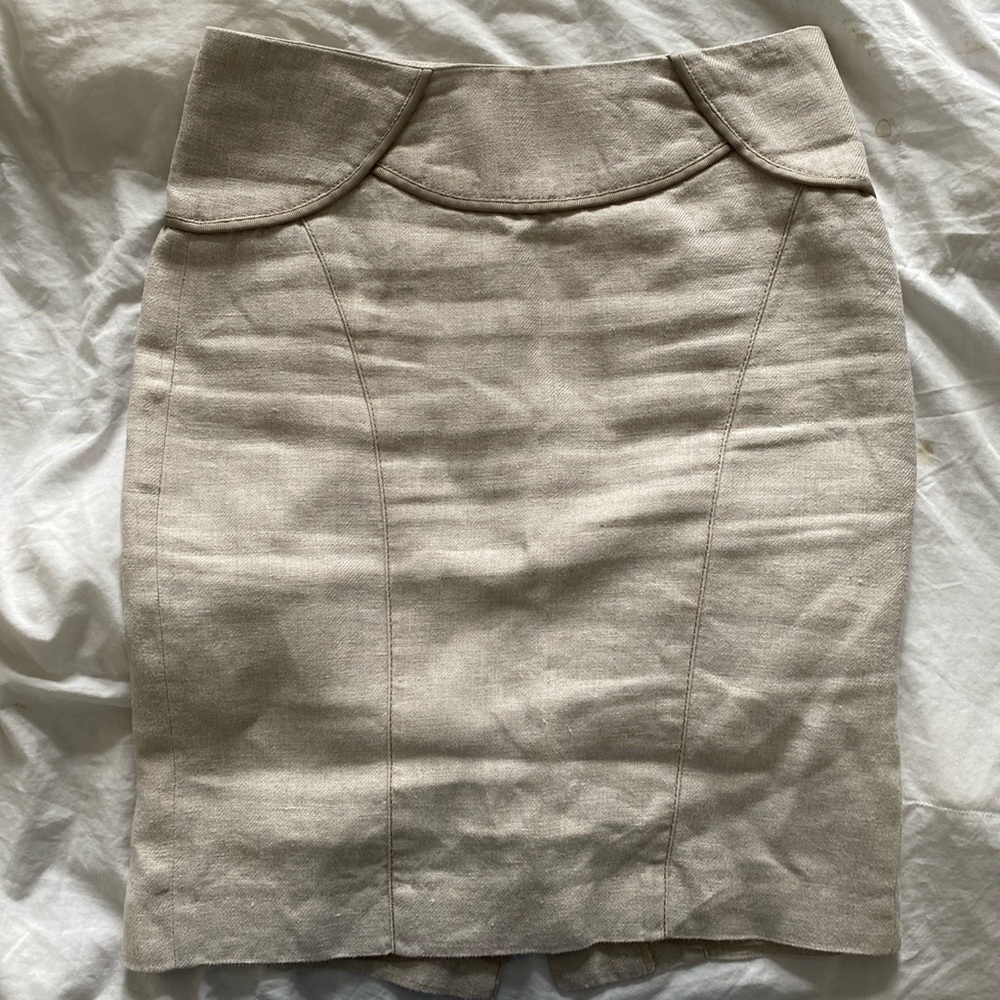 DESIGNER PENCIL SKIRT!